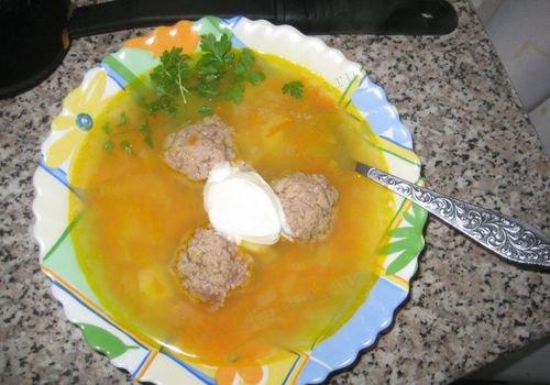 Суп из цветной капусты с фрикадельками: рецепт с пошаговыми фото Суп с фрикадельками 